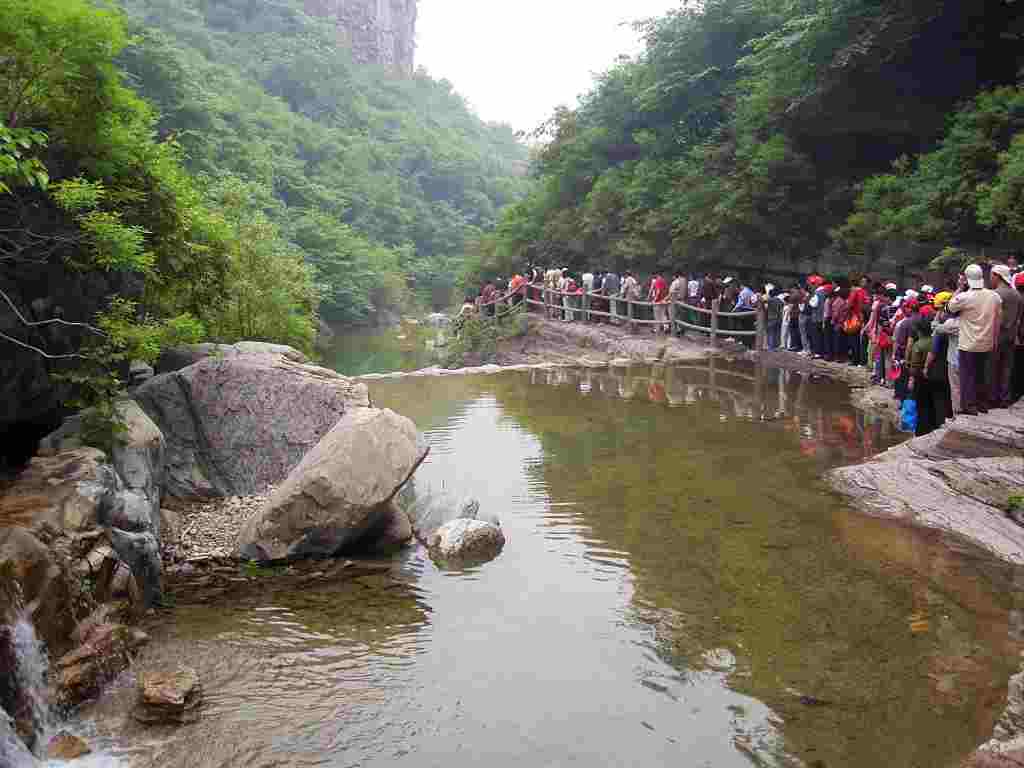 北(běi)京自(zì)駕河(hé)南(nán)焦作(zuò)雲台山(shān)線路(lù)（北(běi)京到(dào)河(hé)南(nán)焦作(zuò)雲台山(shān)有(yǒu)多(duō)少(shǎo)公裡(lǐ)）