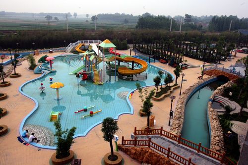 南(nán)陽南(nán)召蓮花(huā)溫泉門(mén)票(piào)價格遊玩(wán)全攻略（南(nán)召蓮花(huā)溫泉是(shì)不(bù)是(shì)天然溫泉）